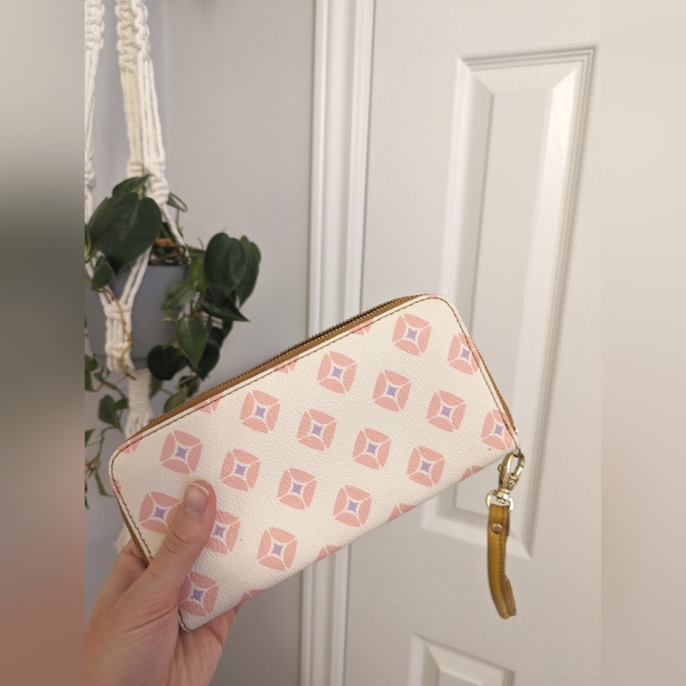 Fossil Wallet